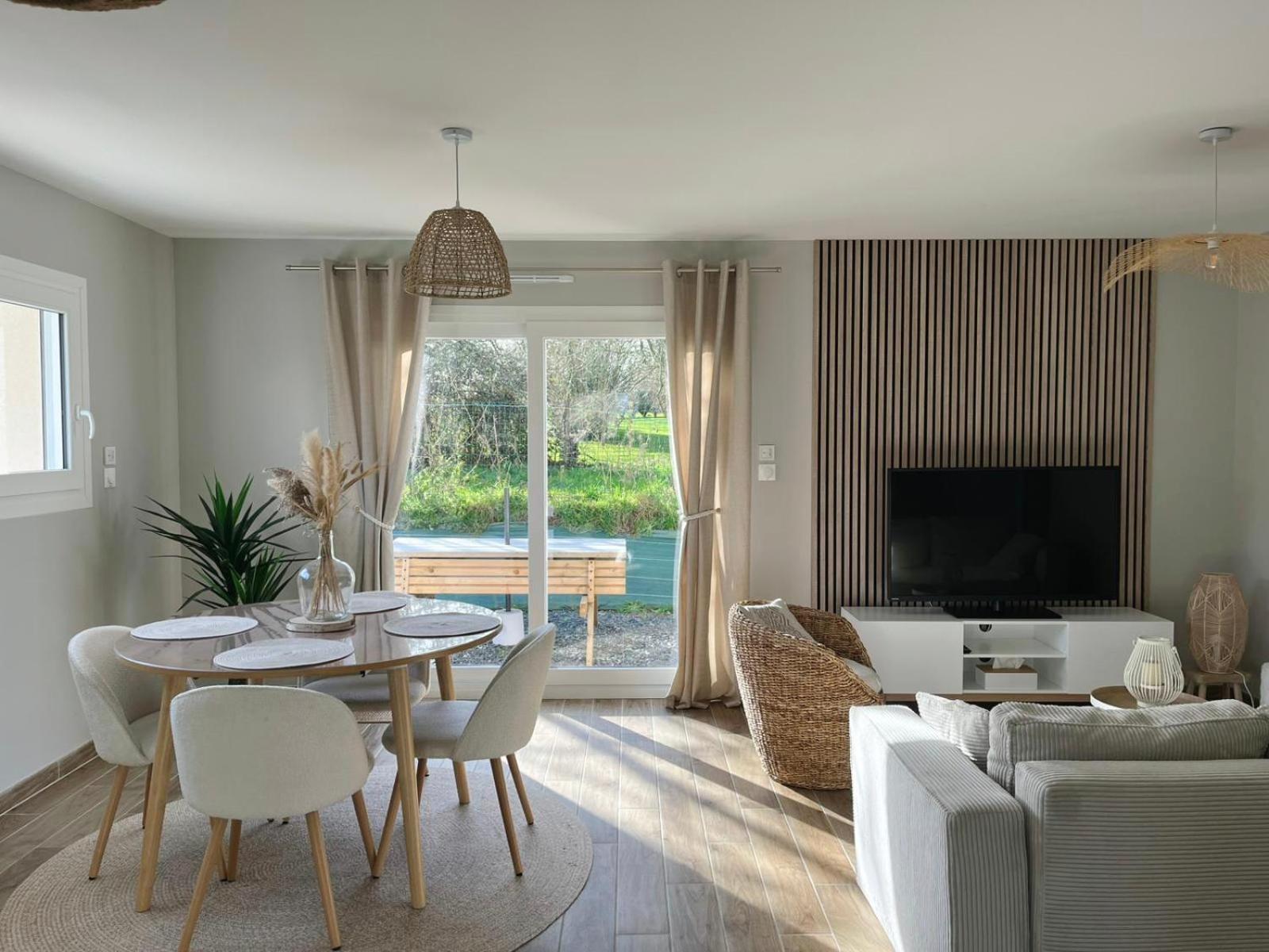 Comme A La "Maisons" Maisons  Bagian luar foto